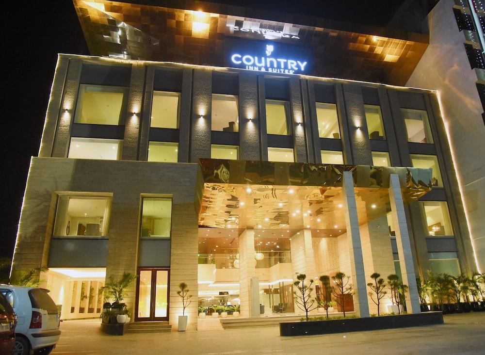 Country Inn & Suites By Radisson Chandigarh Zirakpur Exteriér fotografie